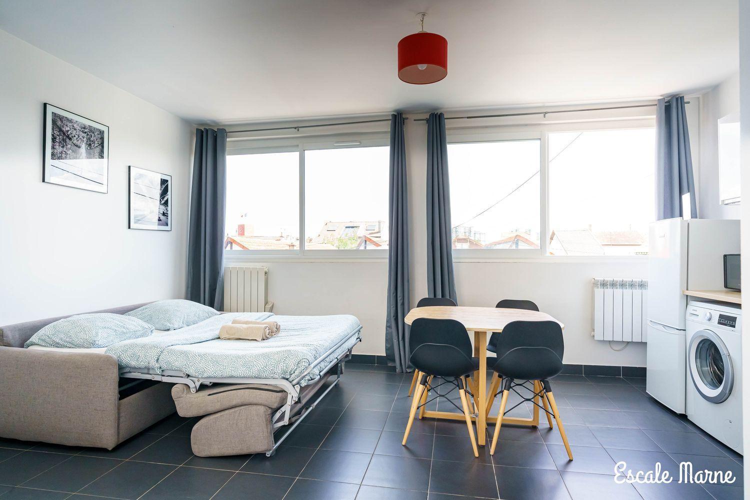 Escale-Marne Fr - 202 - Free Parking - Free Luggage Storage - All Equipped - Linen Included - Washing Machine - 10Mn Walk Metro 8 - Rer A - Panoramic View - From 1 To 14 Guests Maisons-Alfort Chambre photo
